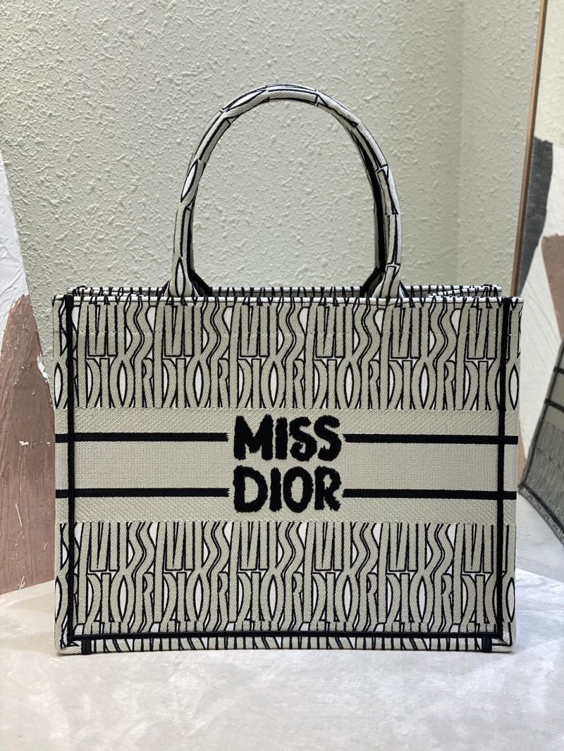 chr1st1an D10r shopping bags